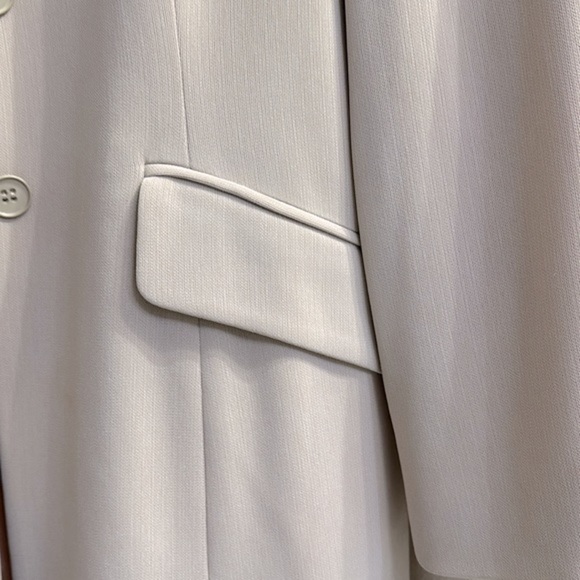 Women’s Jackie Jon New York Cream Colored Polyester Blend Jacket Blazer Size 12 - Picture 6 of 10